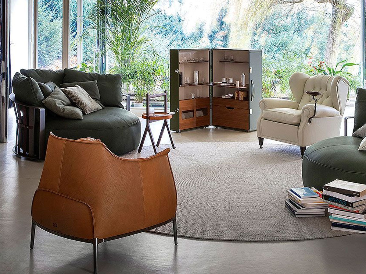 Poltrona Frau Scarlett Round Sofa
