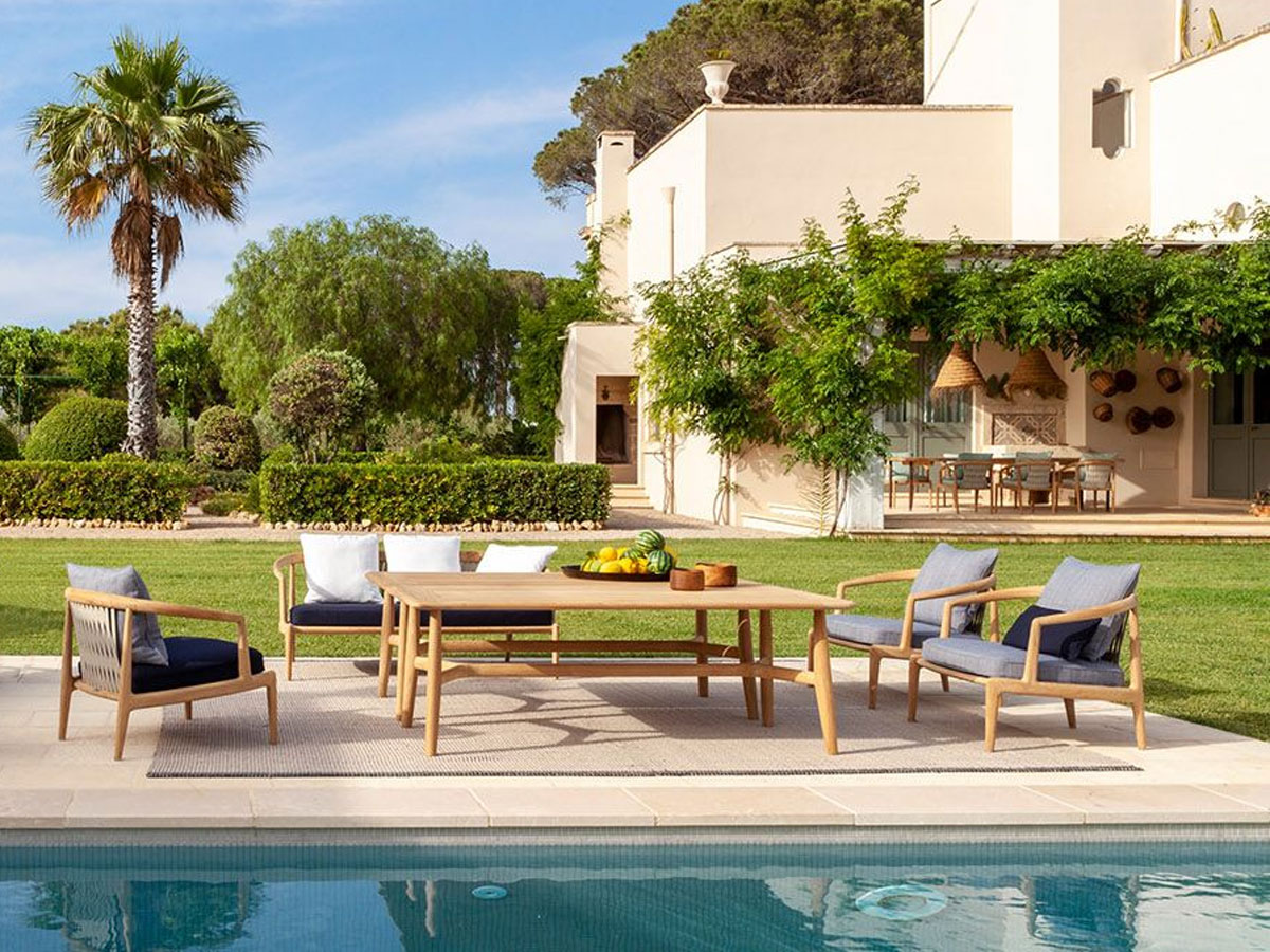 Poltrona Frau The Secret Garden Outdoor Armchair