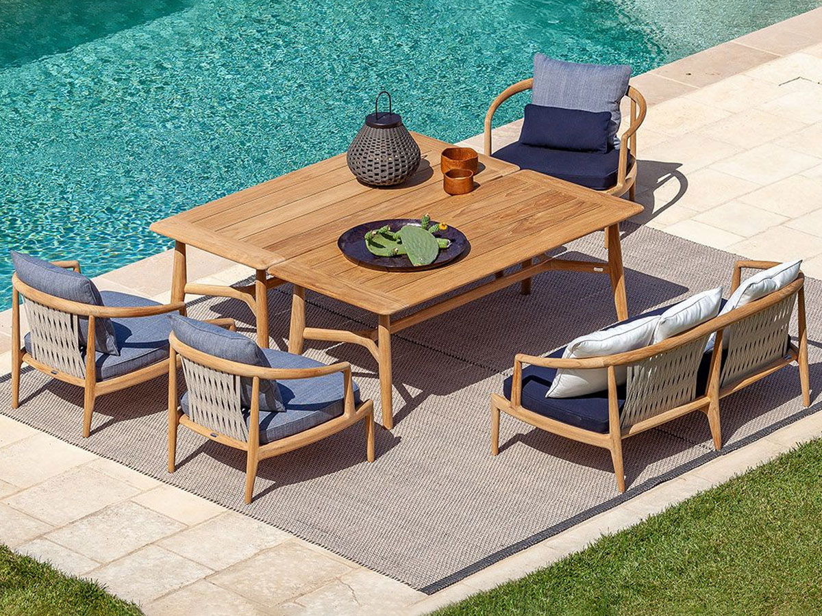 Poltrona Frau The Secret Garden Outdoor Armchair