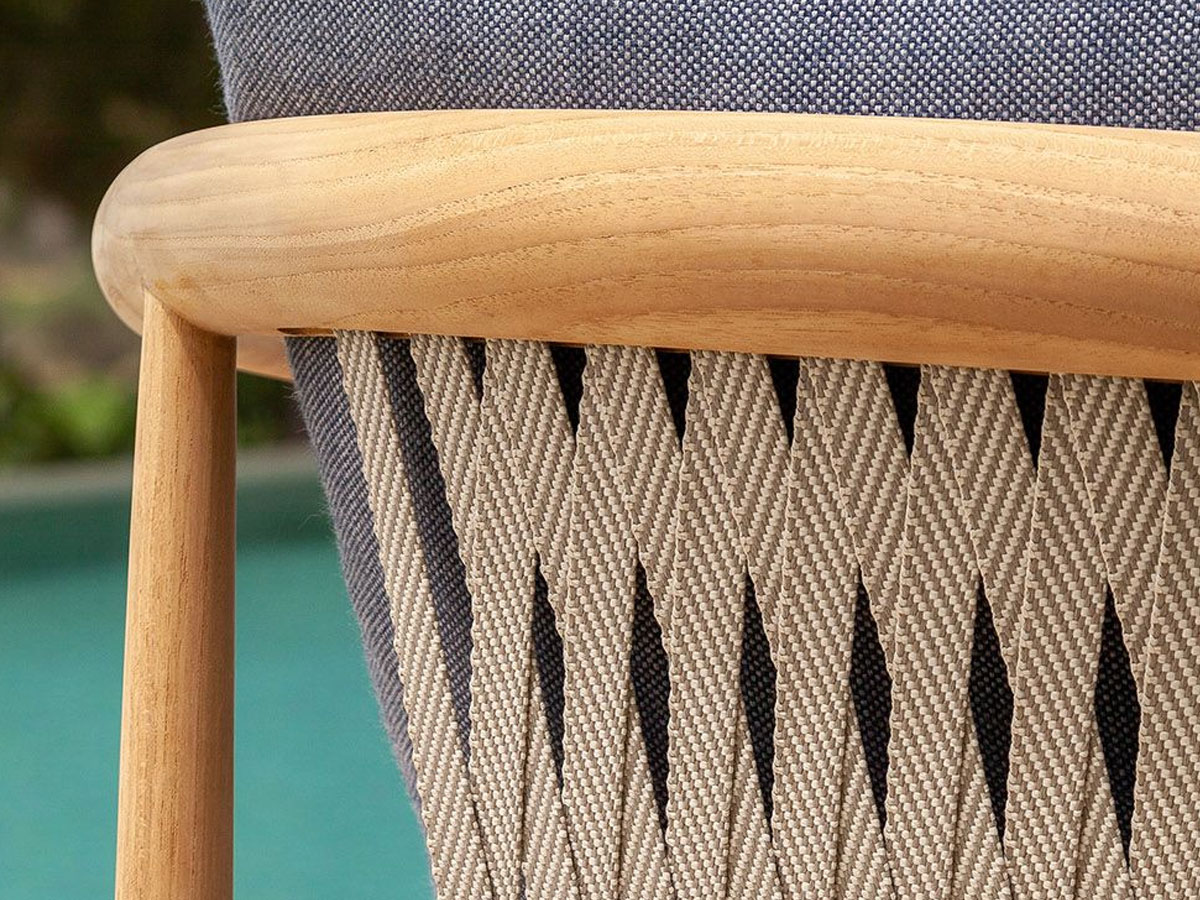 Poltrona Frau The Secret Garden Outdoor Armchair
