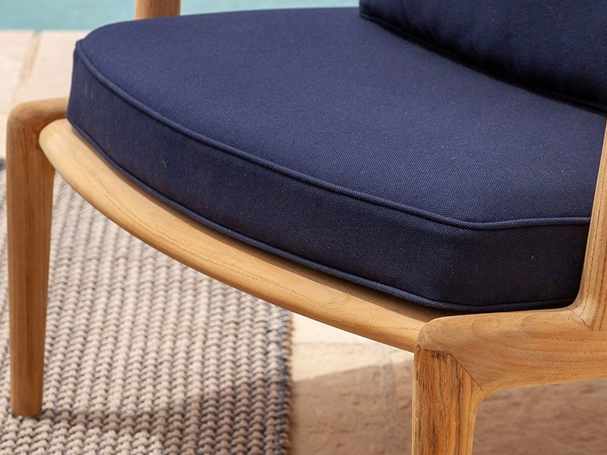 Poltrona Frau The Secret Garden Outdoor Armchair