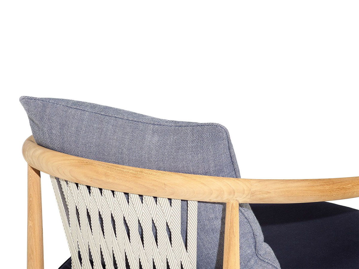 Poltrona Frau The Secret Garden Outdoor Armchair