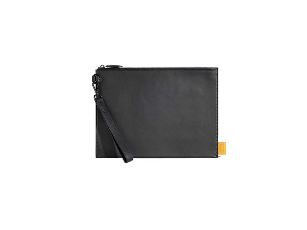 Poltrona Frau Slim 10 Tablet Clutch
