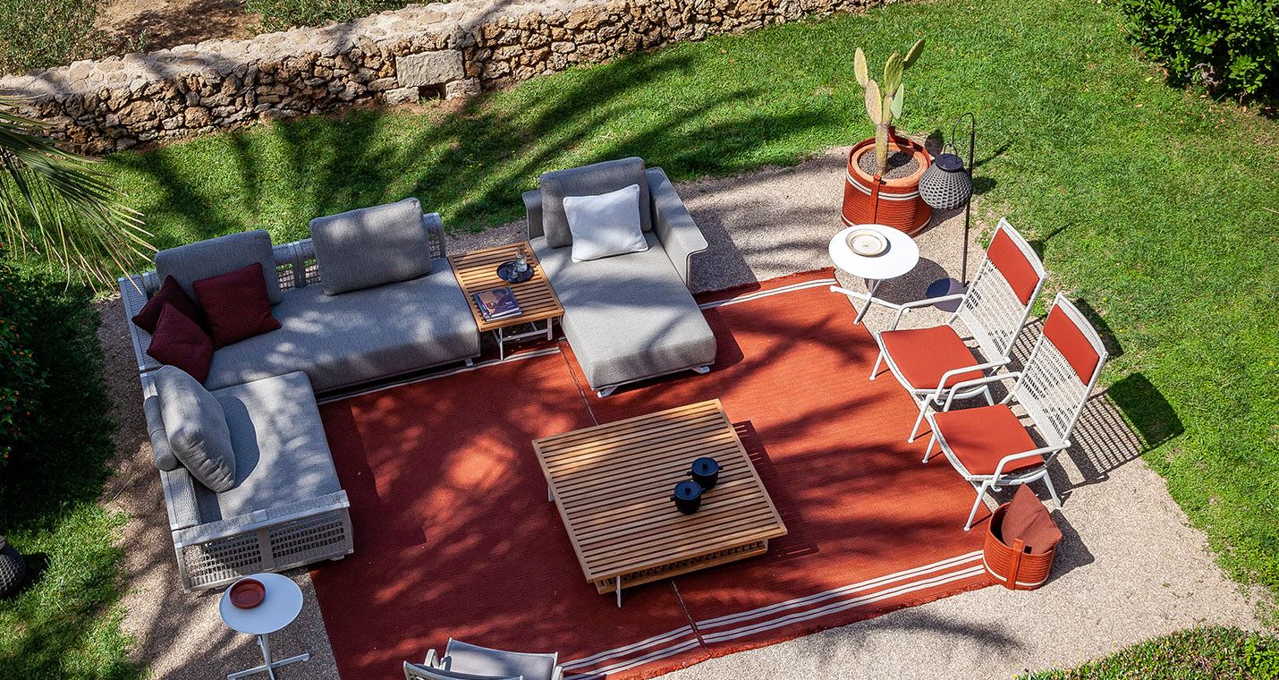 Poltrona Frau Solaria Outdoor Sofa Collection