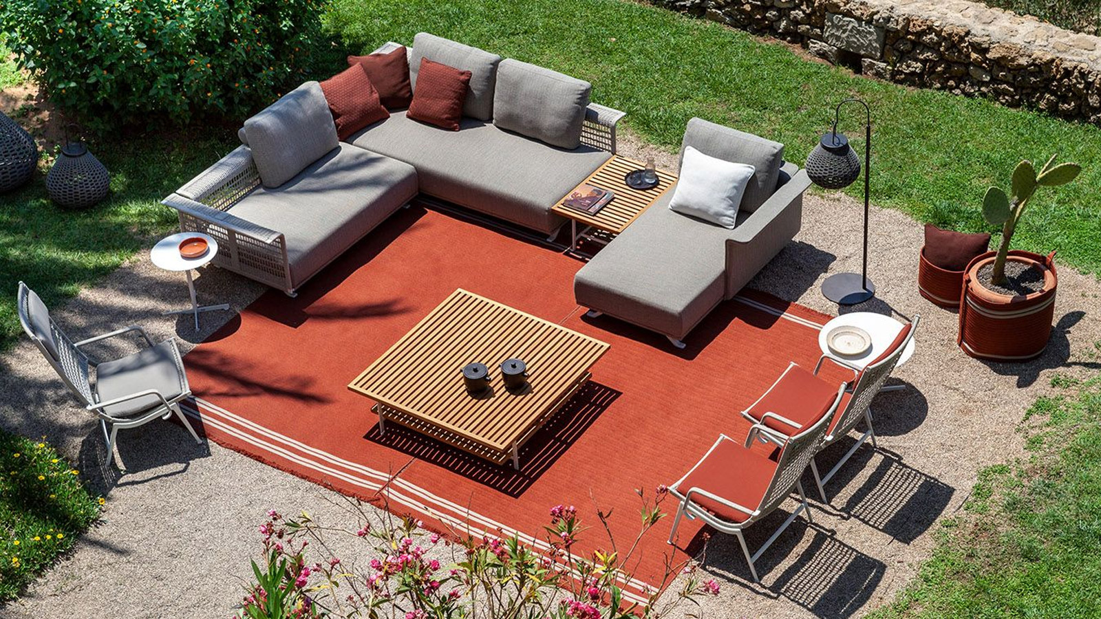 Poltrona Frau Solaria Outdoor Sofa Collection