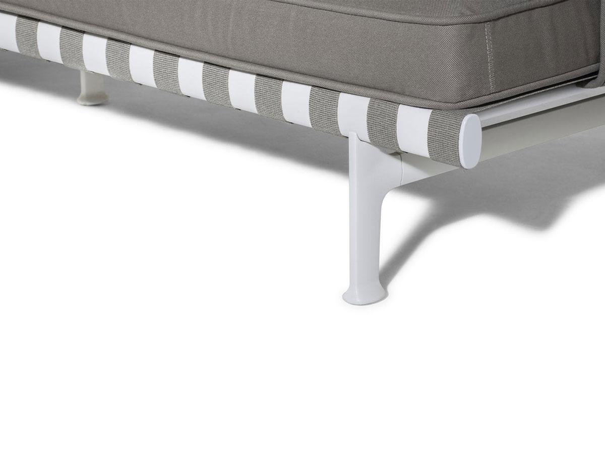 Poltrona Frau Souvenir Ditalie Sofa Outdoor