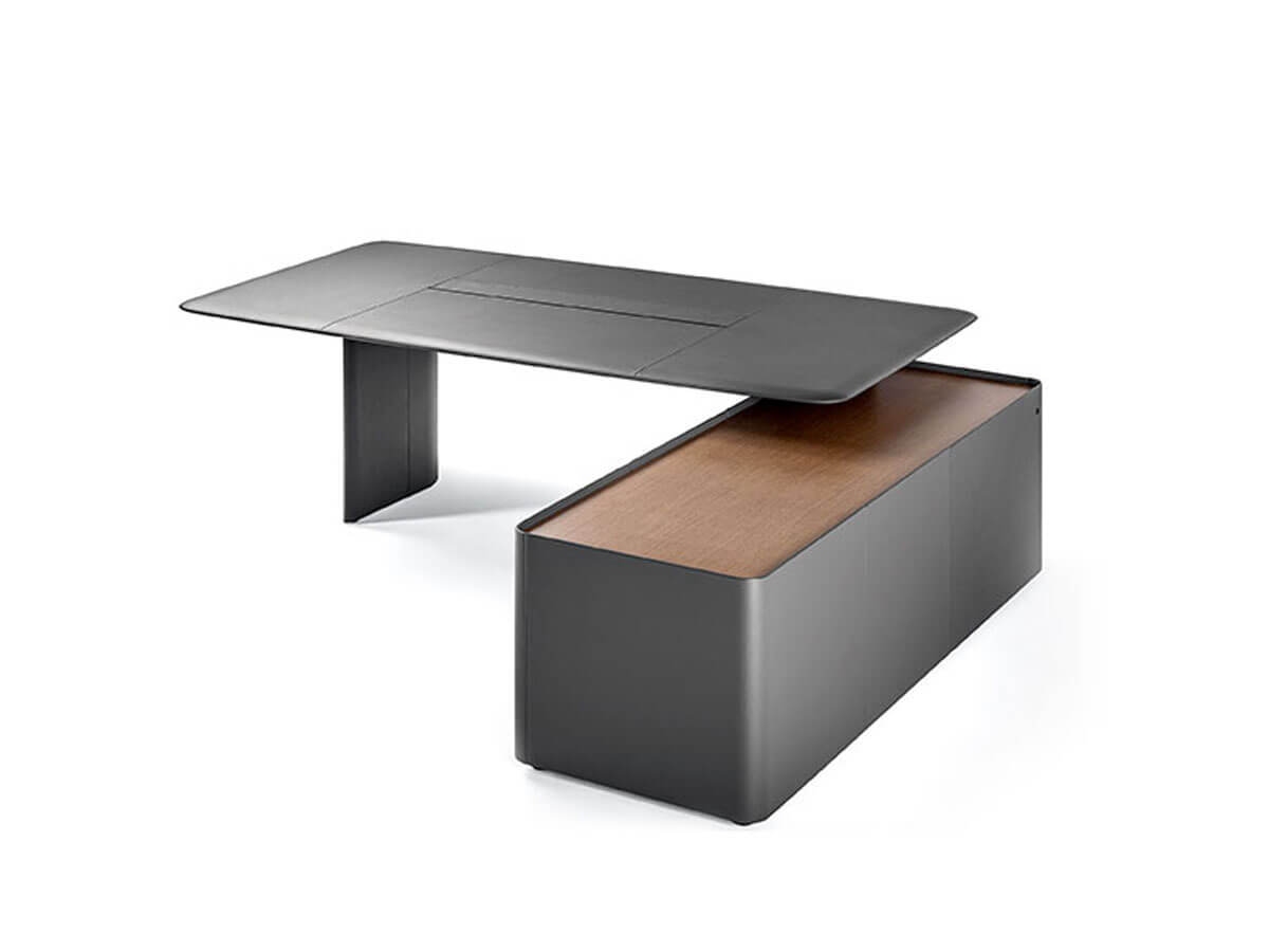 Poltrona Frau Trust Cabinet