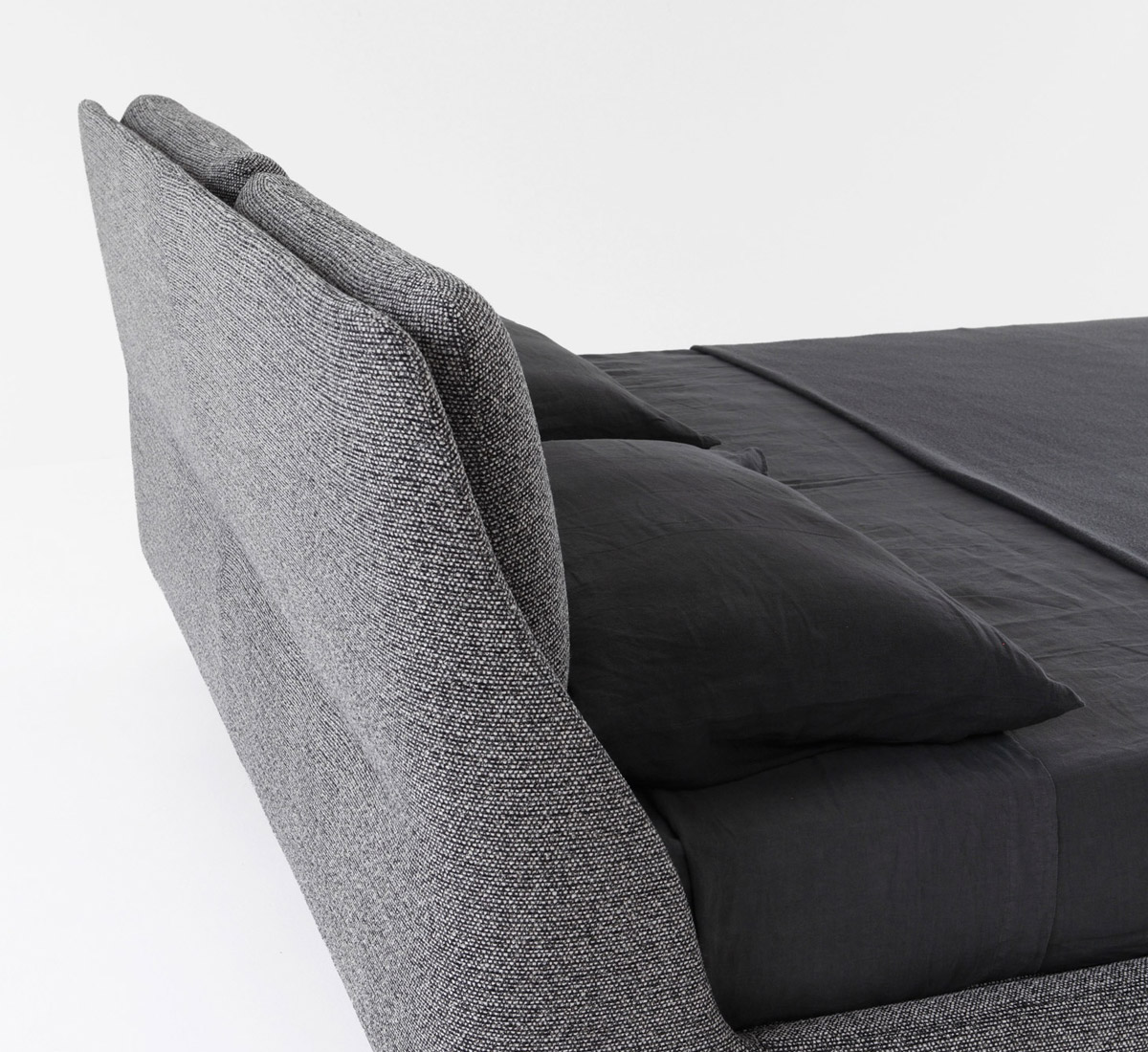 Porro Makura Bed