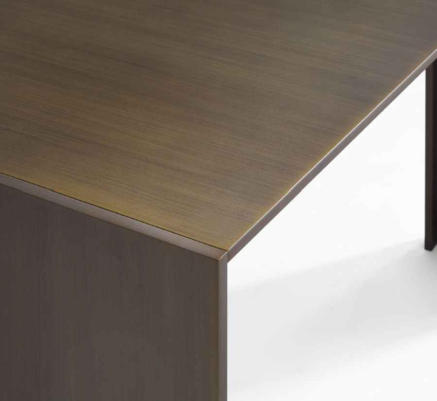Porro Metallico Table