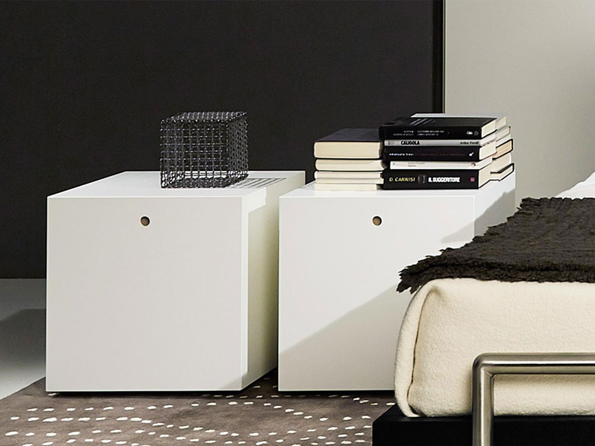 Porro Offshore Night Table