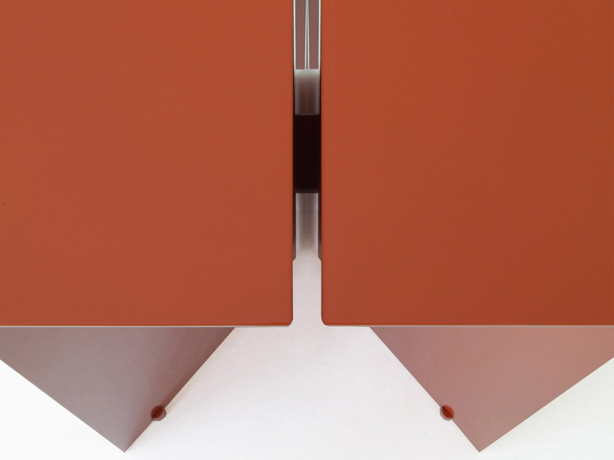 Porro Origata Console