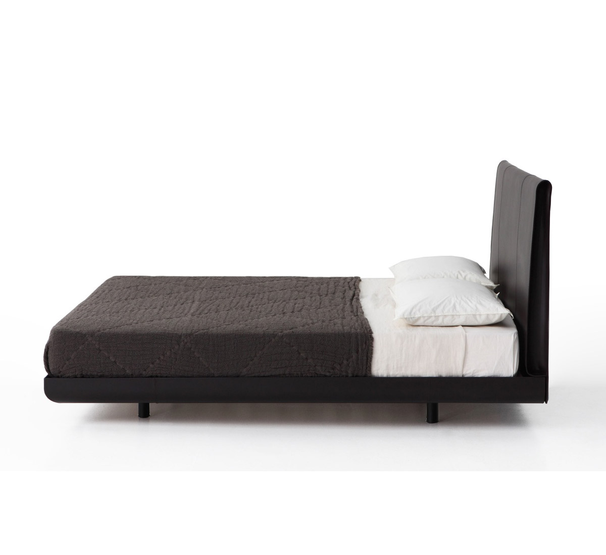 Porro Sadoru Bed