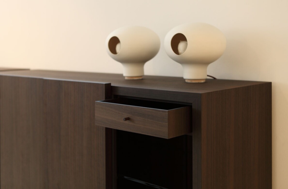 Porro Tiller Low Sideboard