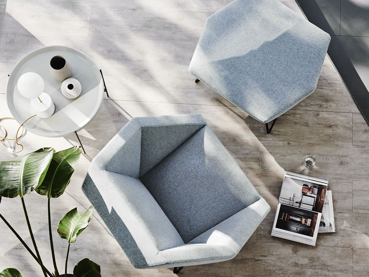 Prostoria 3angle Armchair