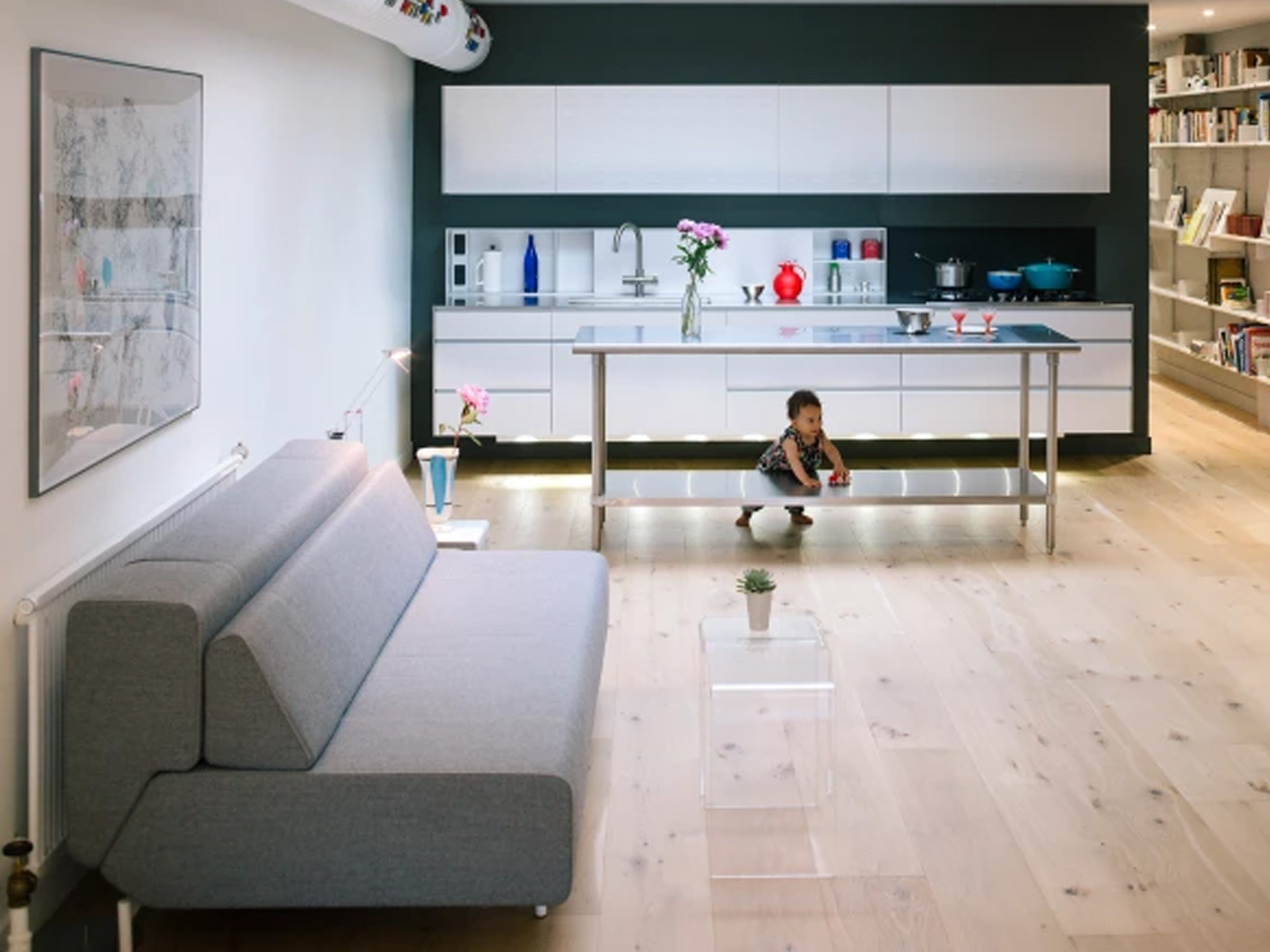 Prostoria Pil Low Sofa Bed