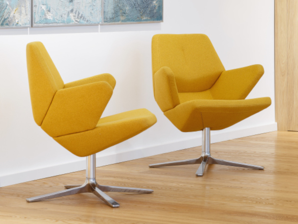 Prostoria Trifidae Easy Chair