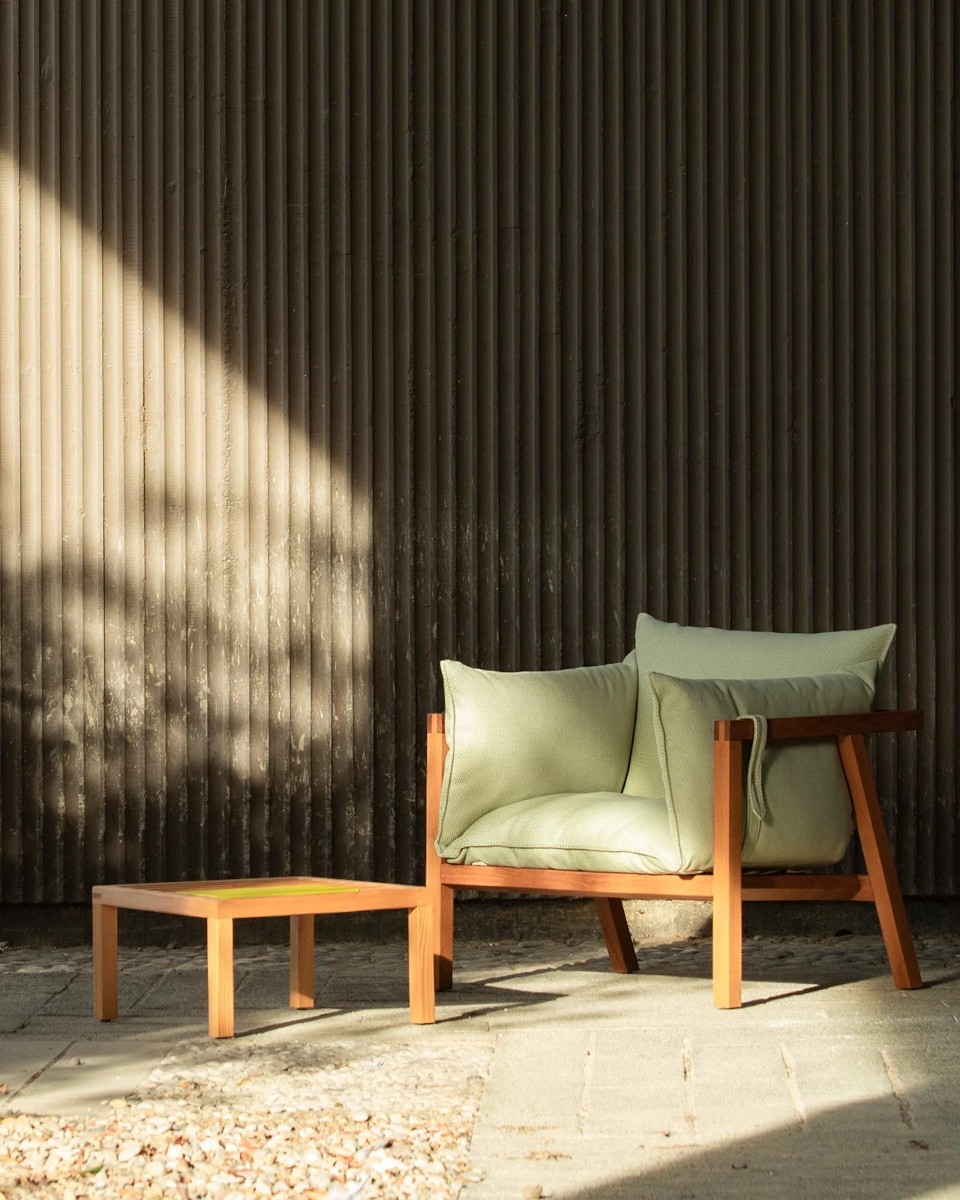 Prostoria Umomoku Armchair Outdoor