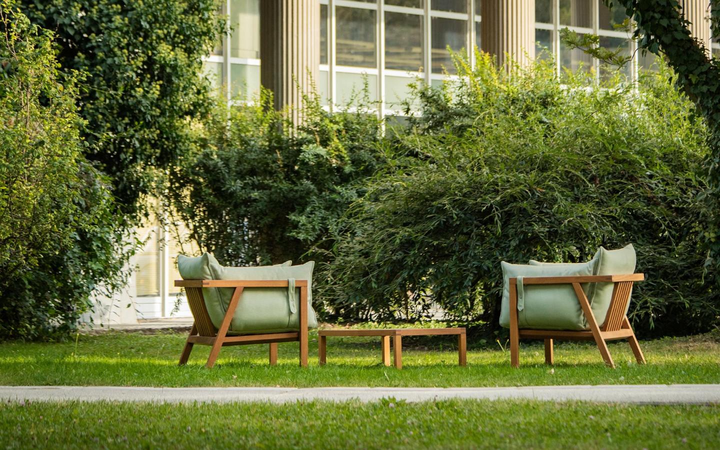 Prostoria Umomoku Armchair Outdoor