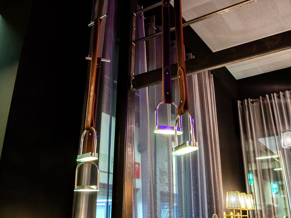 Quasar Stirrup N 6 Suspension Lamp