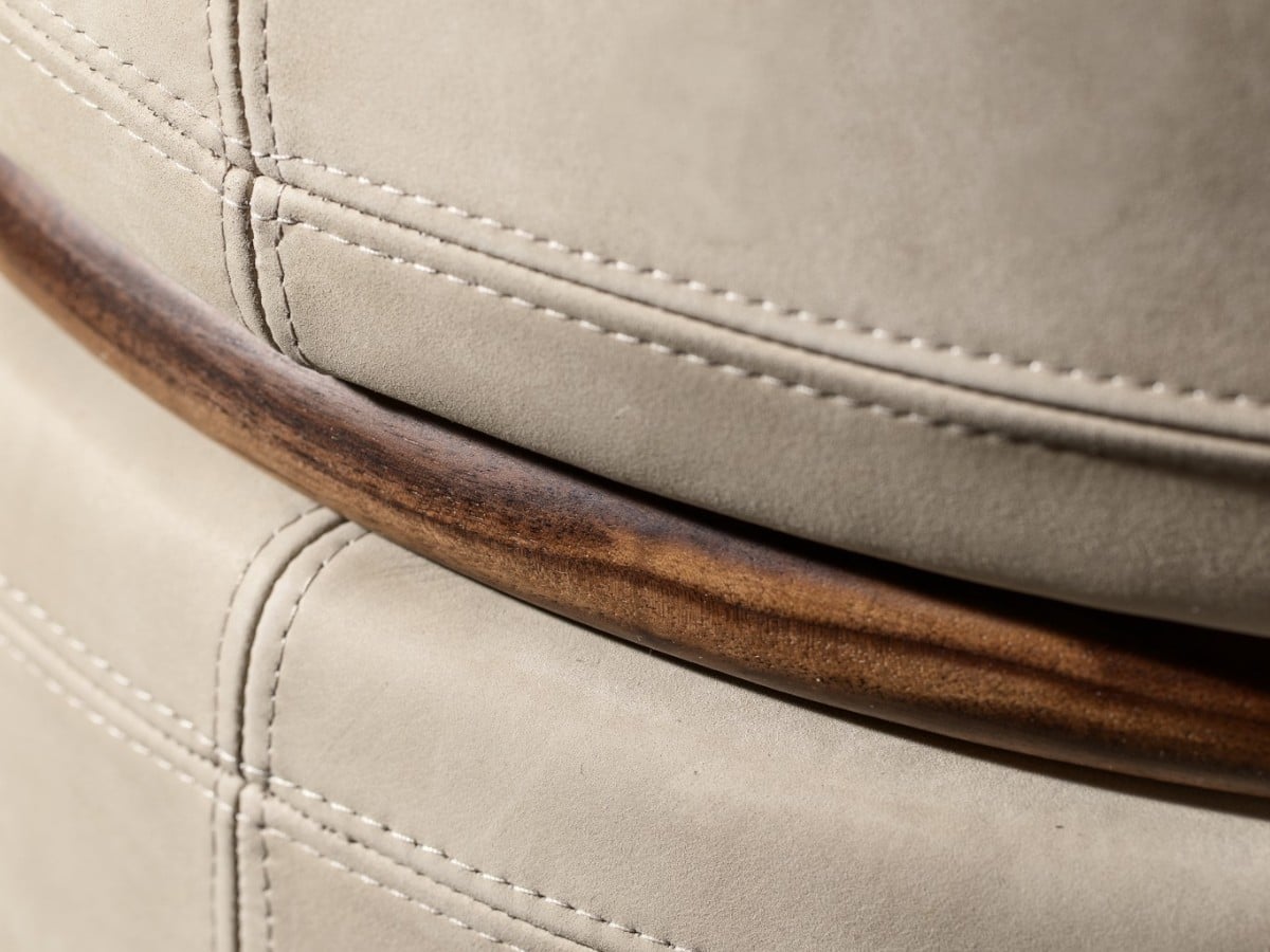 Riva 1920 Macaron Pouf O 55 Cm D3 Leather Suede