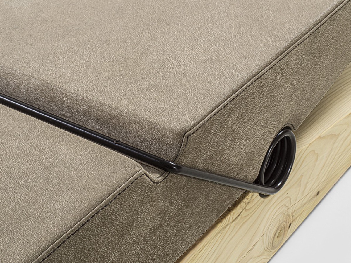 Riva 1920 Molletta 1006 Bench D4 Leather Nabukcedar