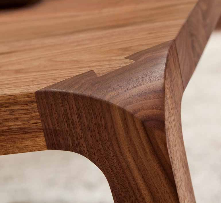Riva 1920 Sleek Table