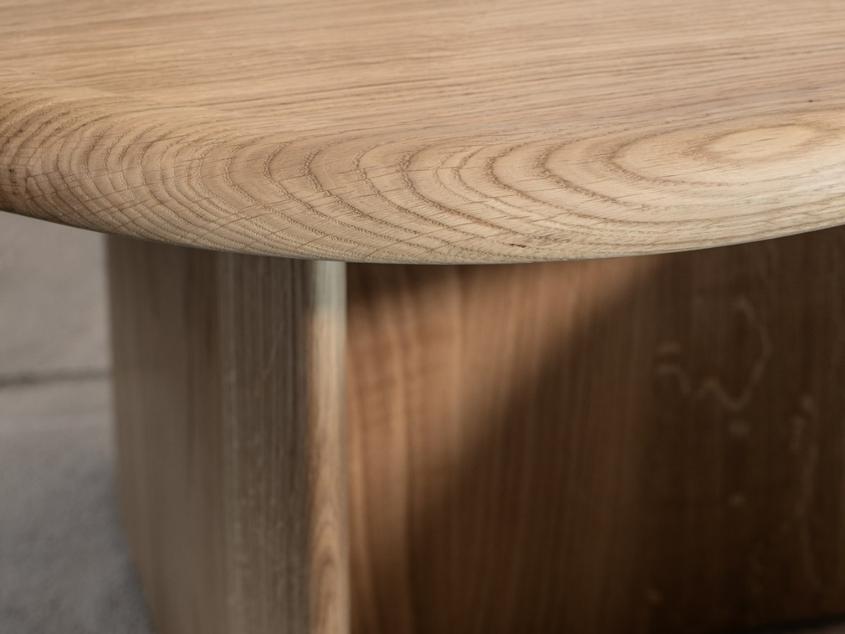 Riva 1920 Suiseki Side Table O 70 Cm Oak Without Knots