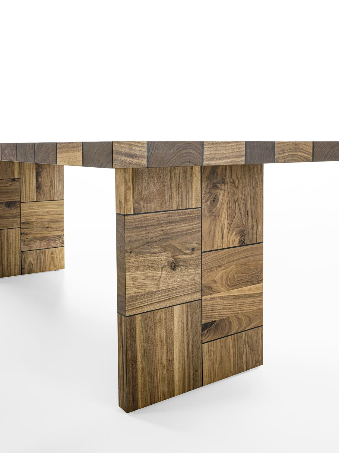 Riva 1920 Tableau Table