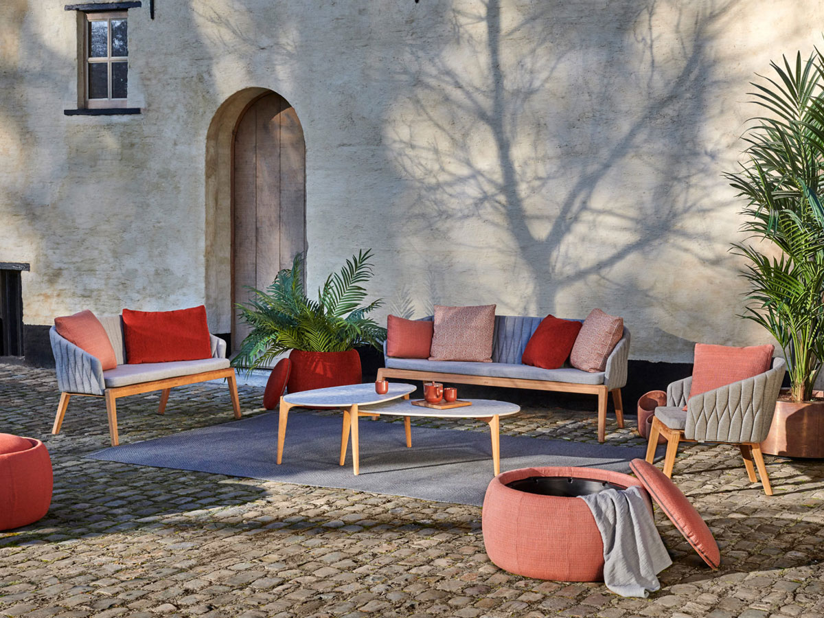 Royal Botania Calypso Bench