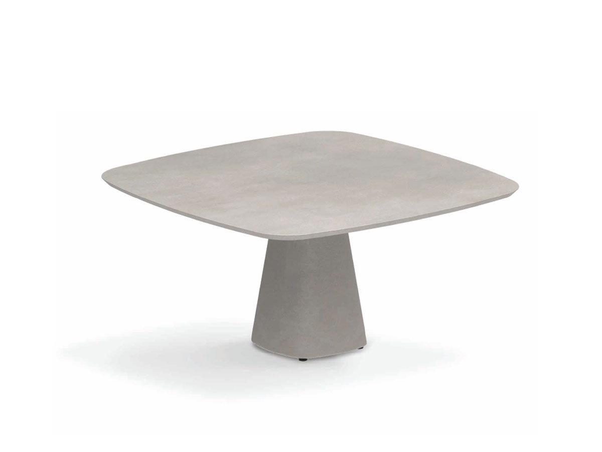 Royal Botania Conix Squircle Table