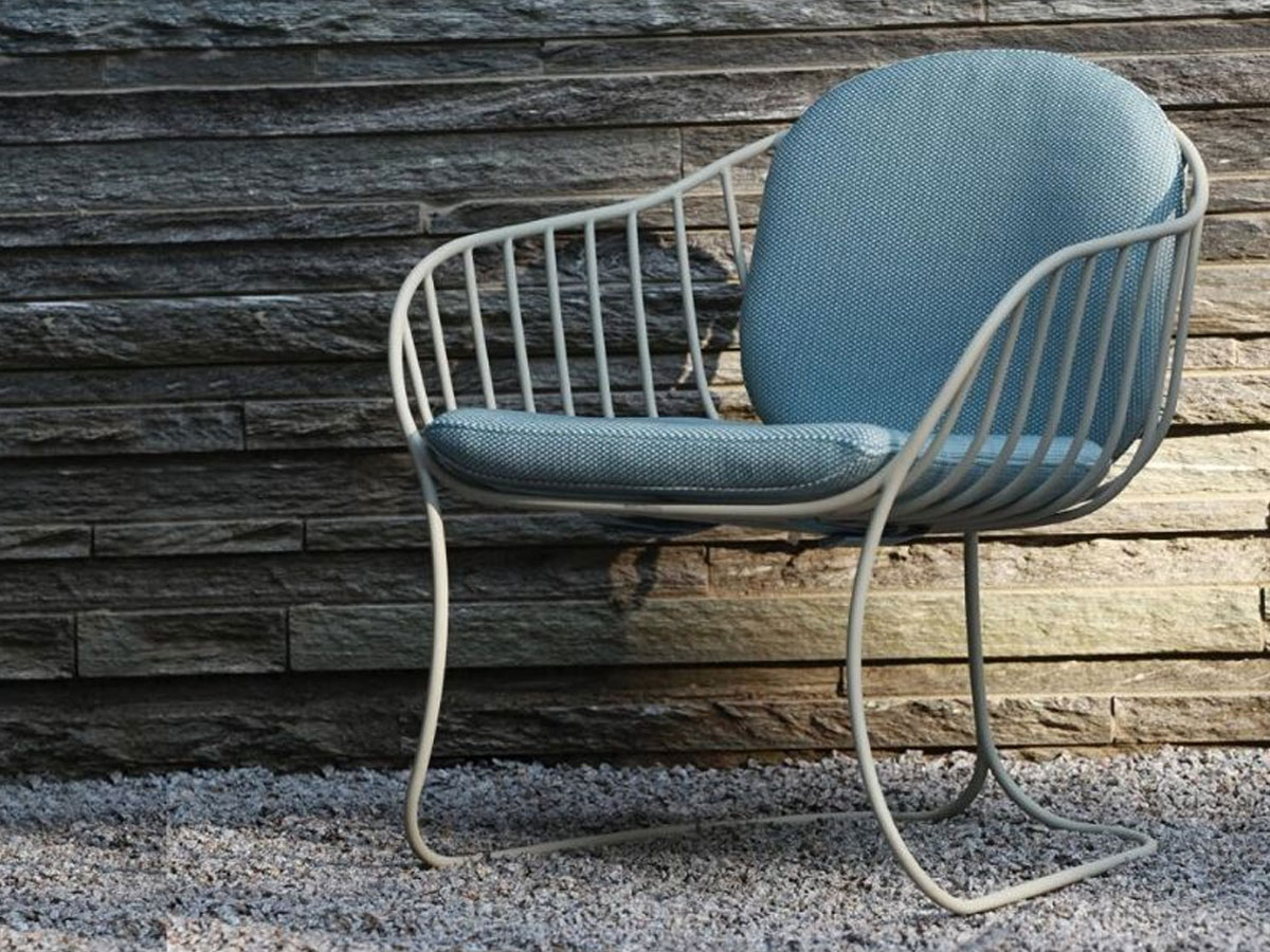 Royal Botania Folia Low Chair