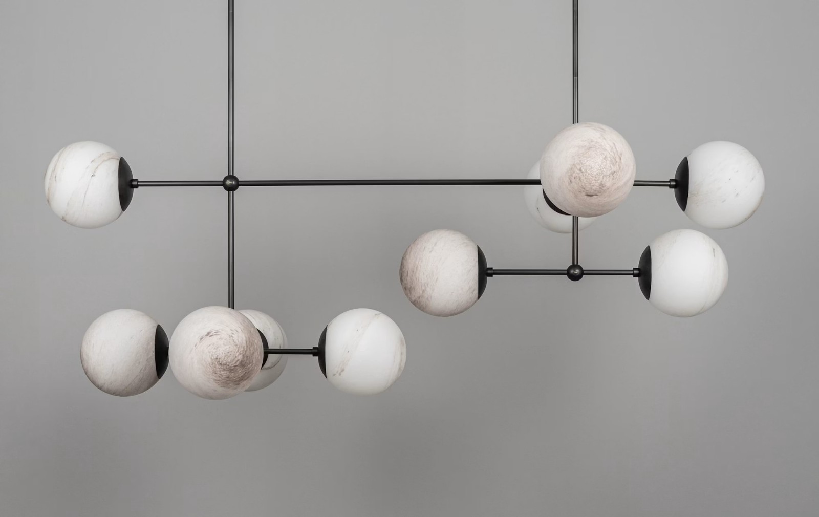 Schwung Armstrong Linear Suspension Lamp Marble Matte Glass