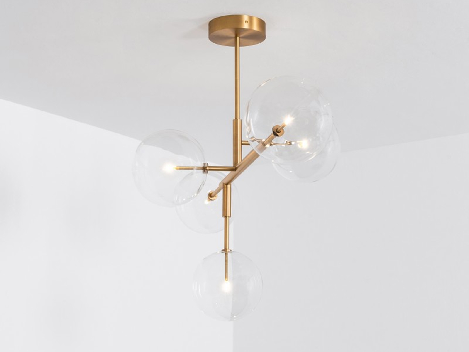 Schwung Axis Suspension Lamp