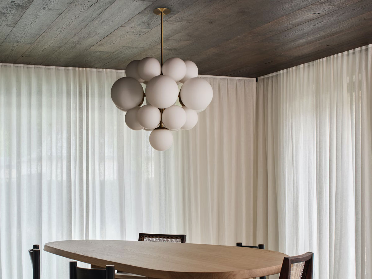 Schwung Nova Chandelier
