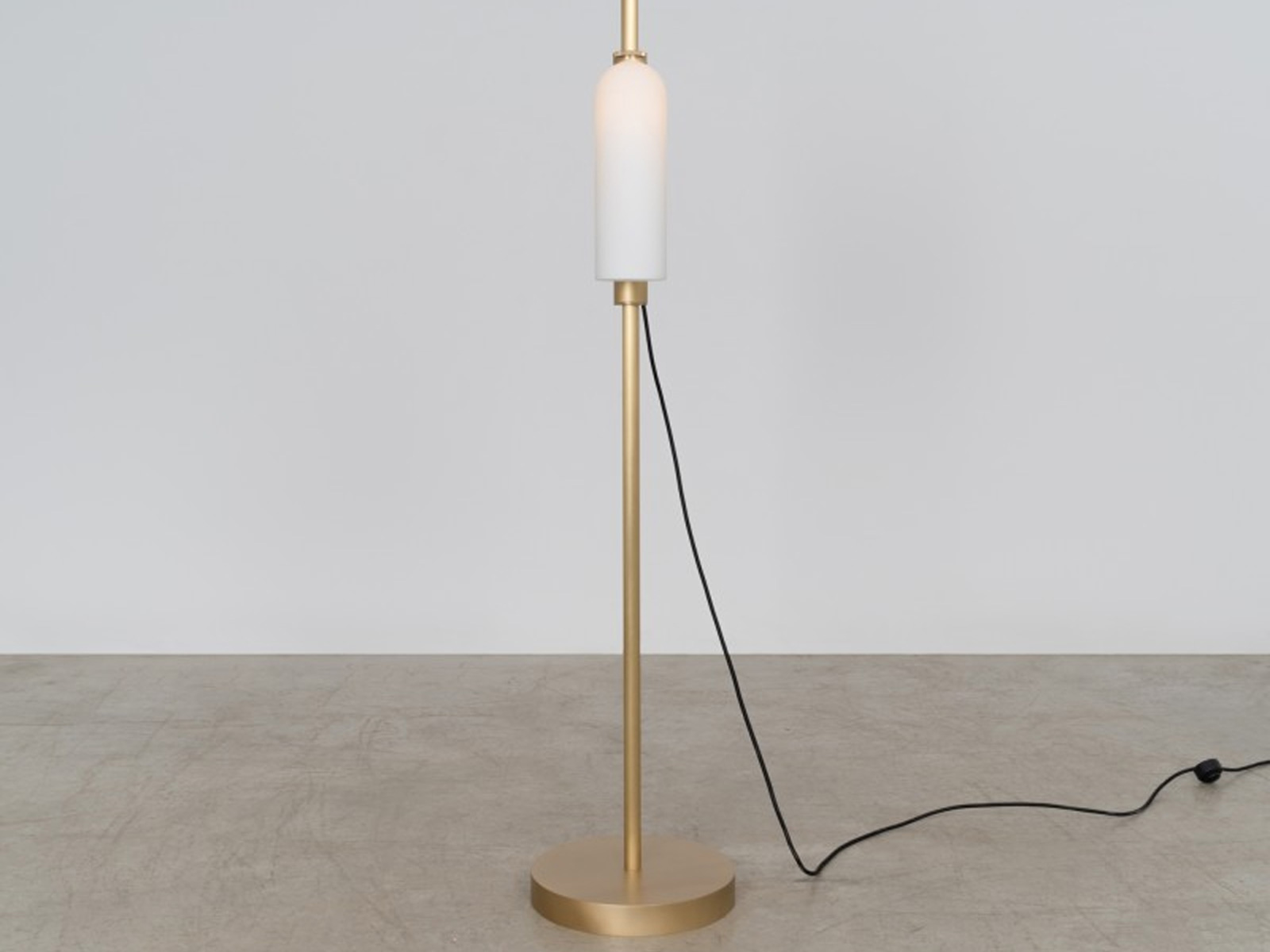 Schwung Odissey Floor Lamp 1