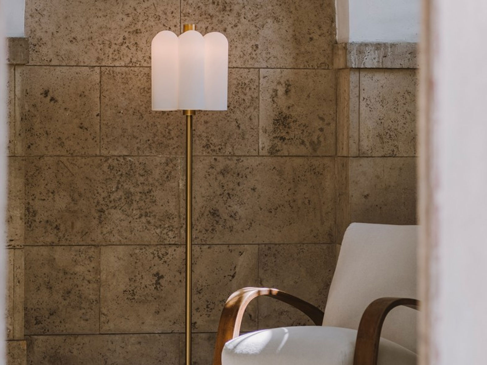 Schwung Odissey Floor Lamp 6