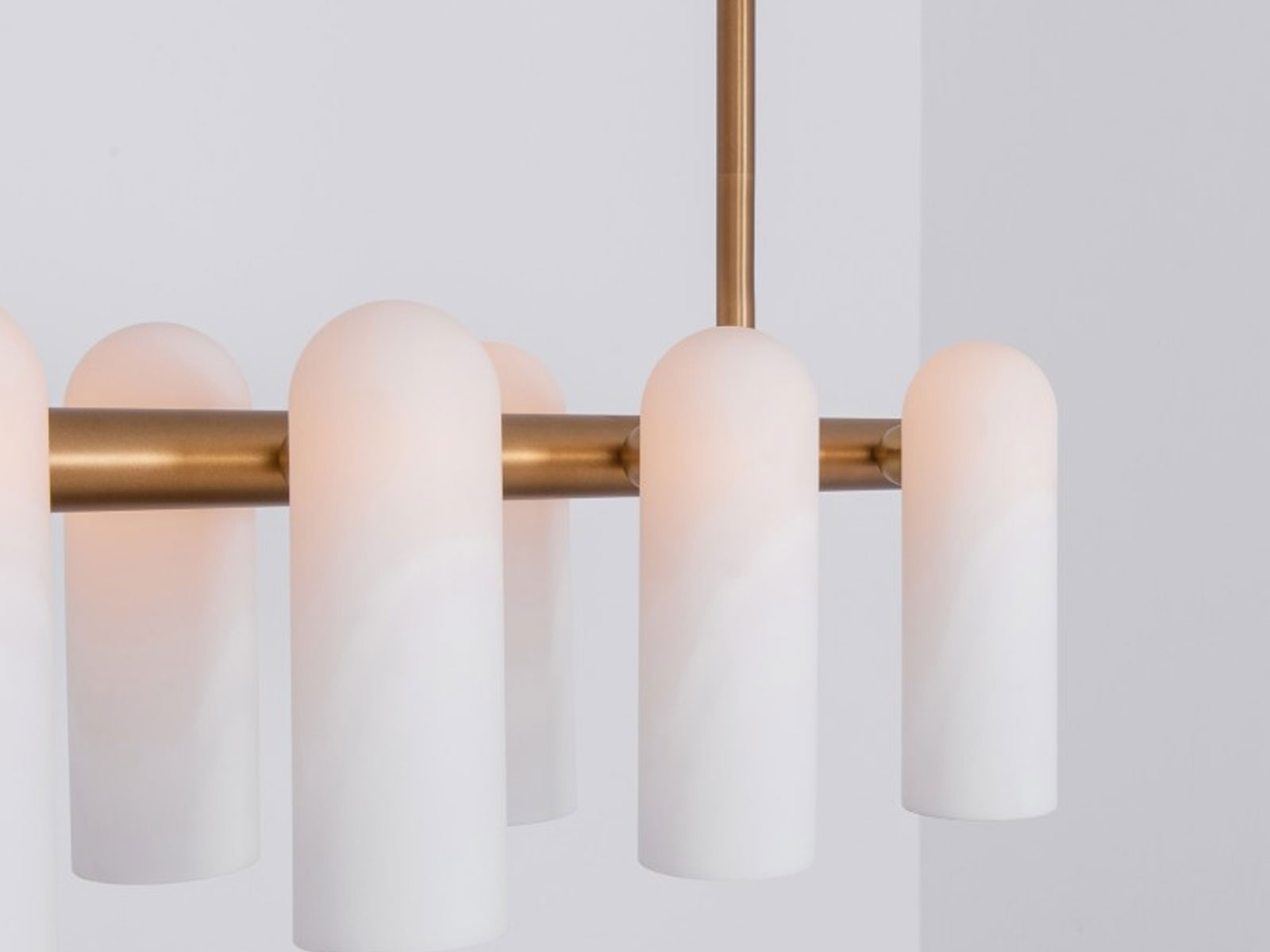 Schwung Odissey Linear Chandelier Md