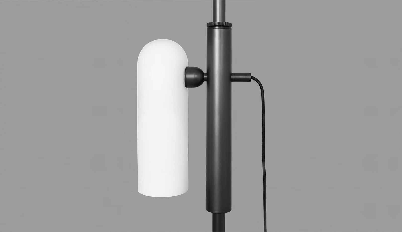 Schwung Odyssey 1 Floor Lamp