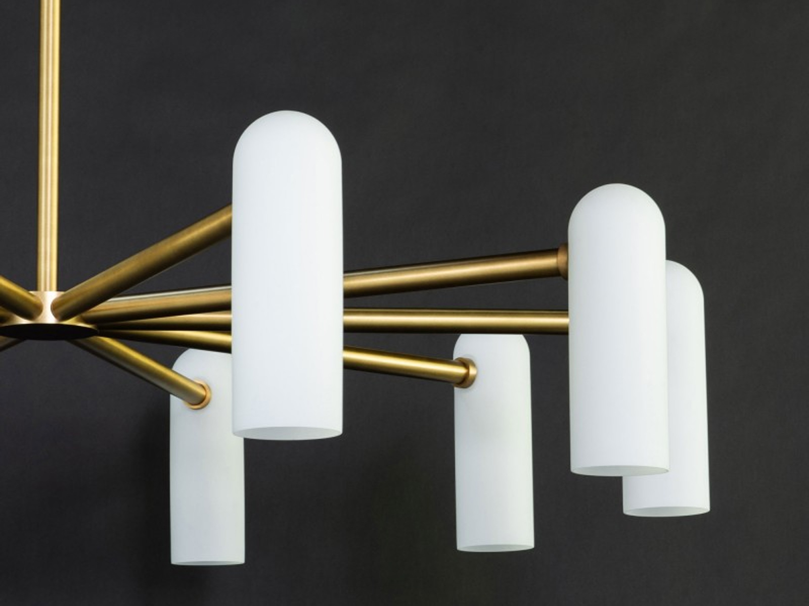 Schwung Odyssey Round Chandelier Lg Suspension Lamp