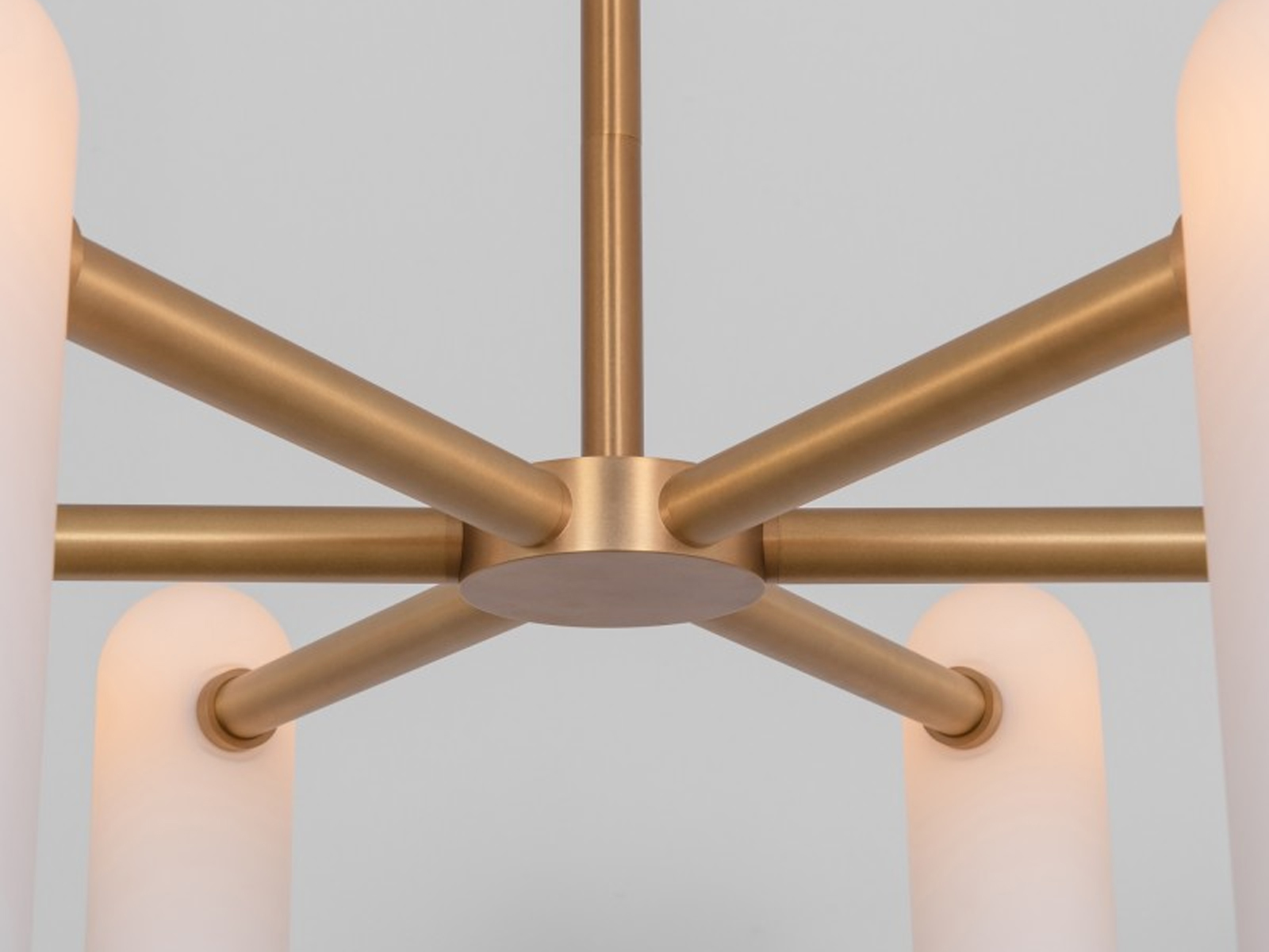 Schwung Odyssey Round Chandelier Sm Suspension Lamp