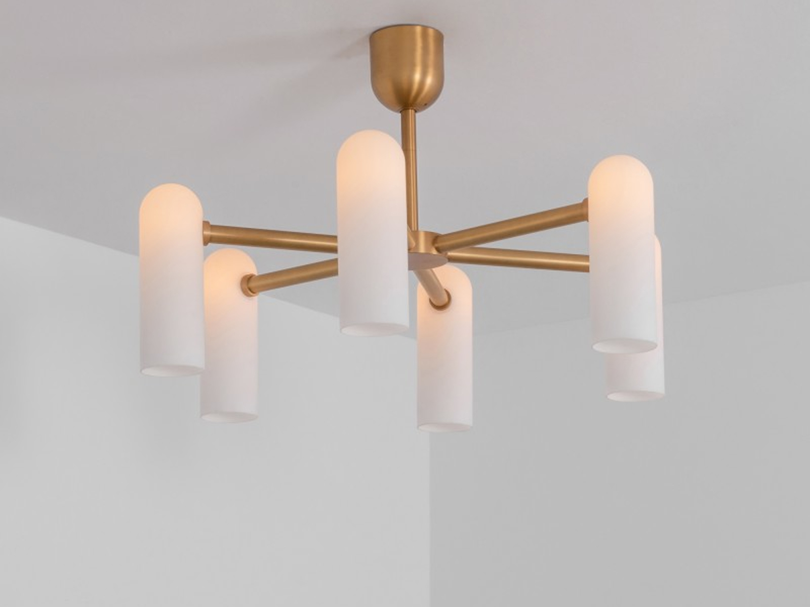 Schwung Odyssey Round Chandelier Sm Suspension Lamp