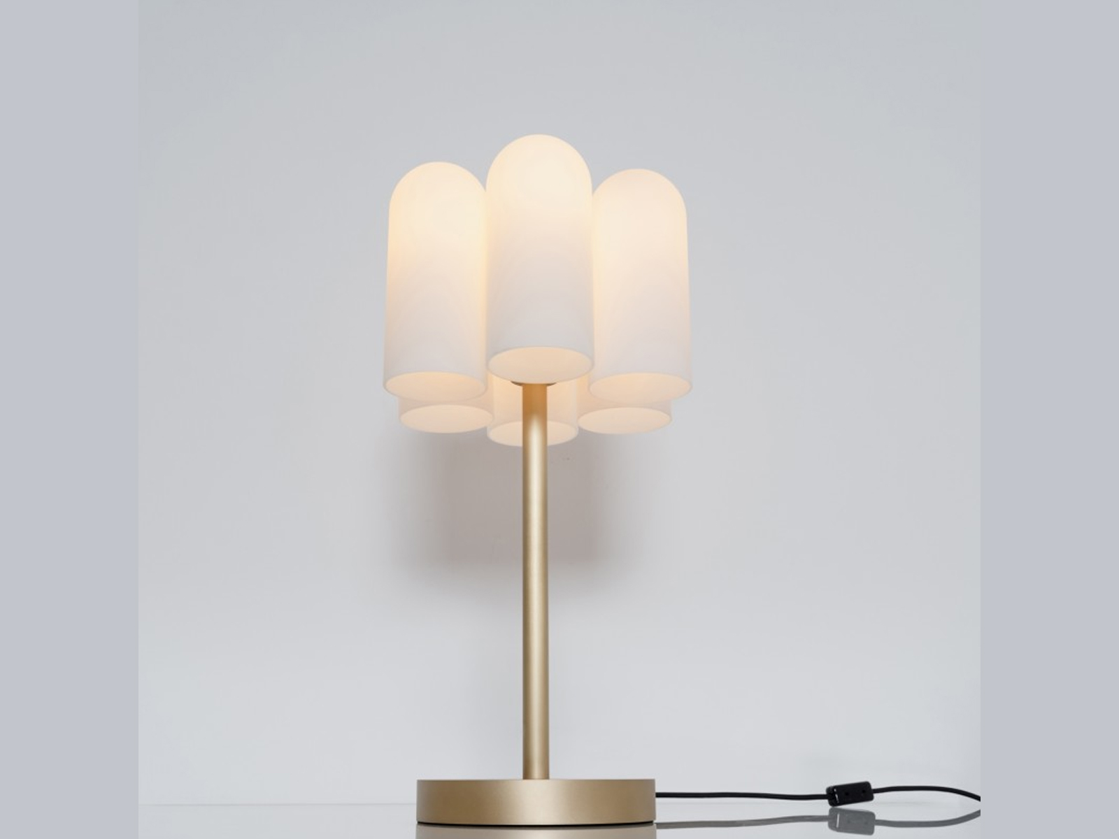 Schwung Odyssey Table 6 Table Lamp