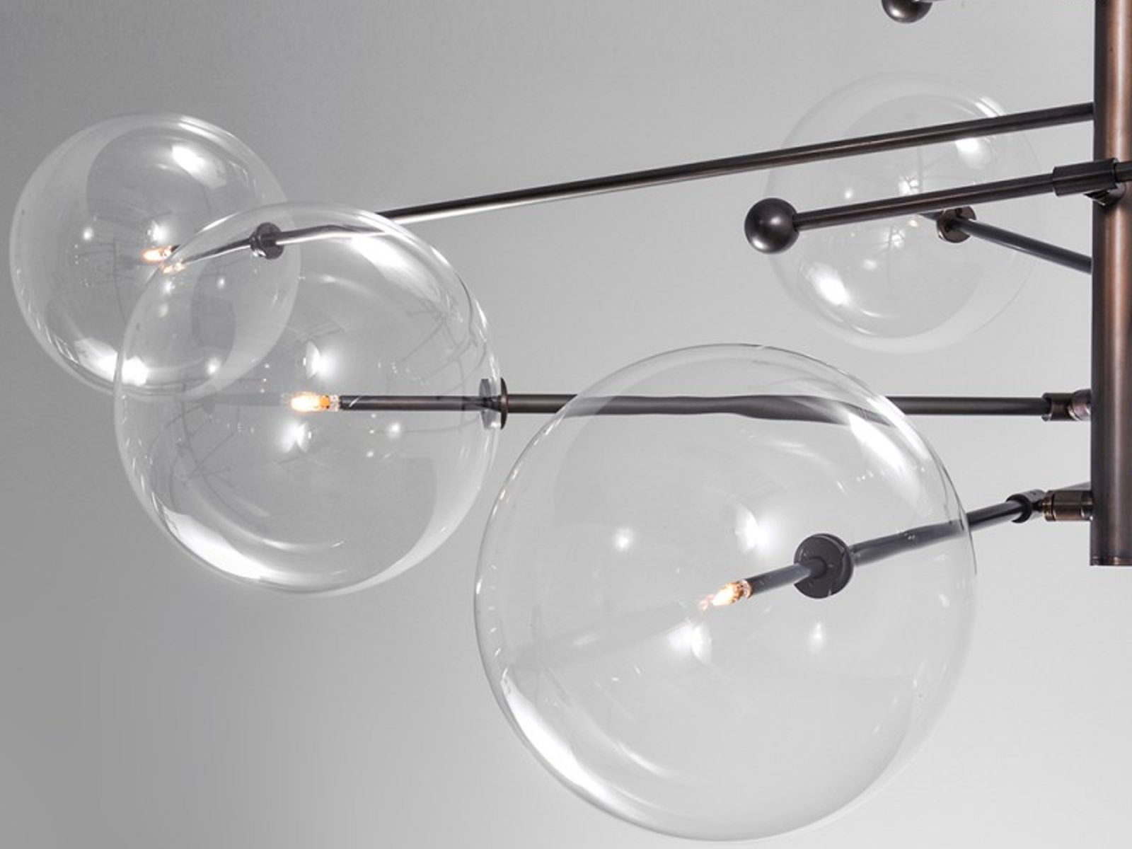 Schwung Rd15 8 Arm Chandelier Suspension Lamp
