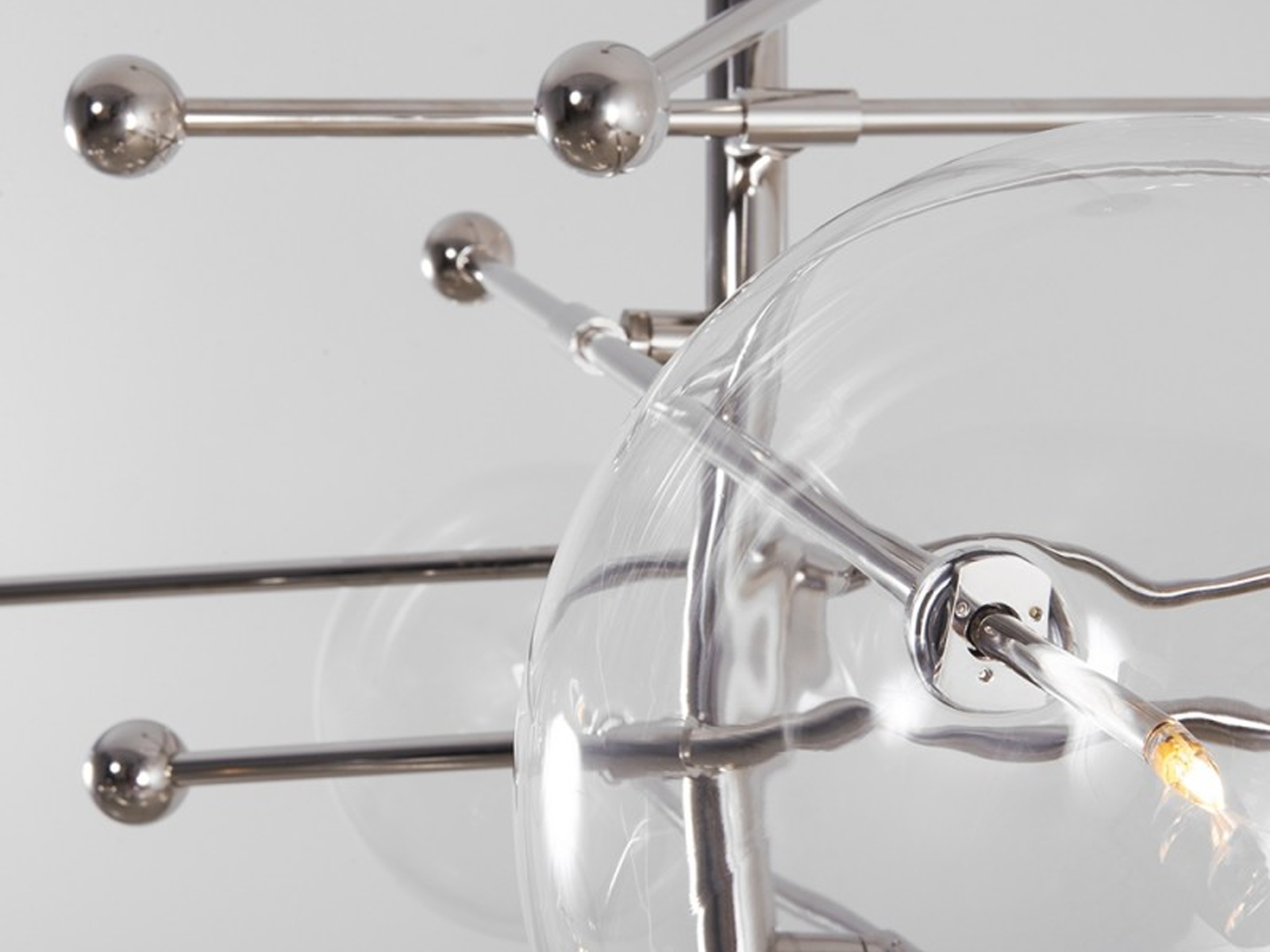 Schwung Rd15 8 Arm Chandelier Suspension Lamp
