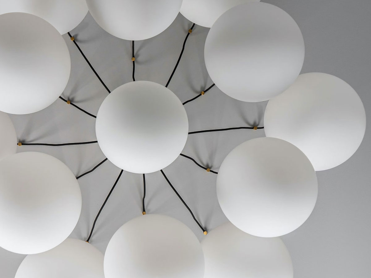 Schwung Spider Chandelier