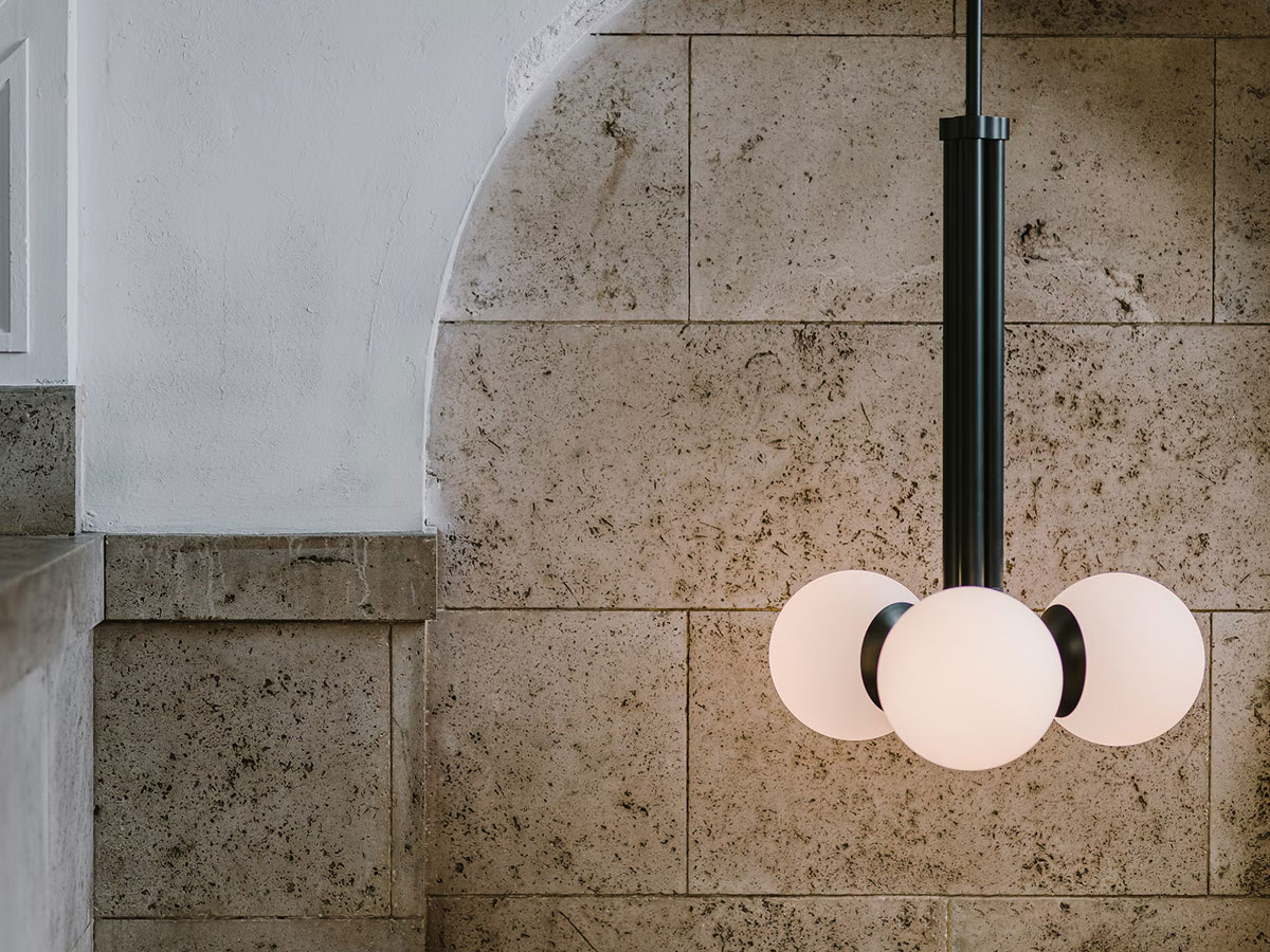 Schwung Tubular Md Chandelier