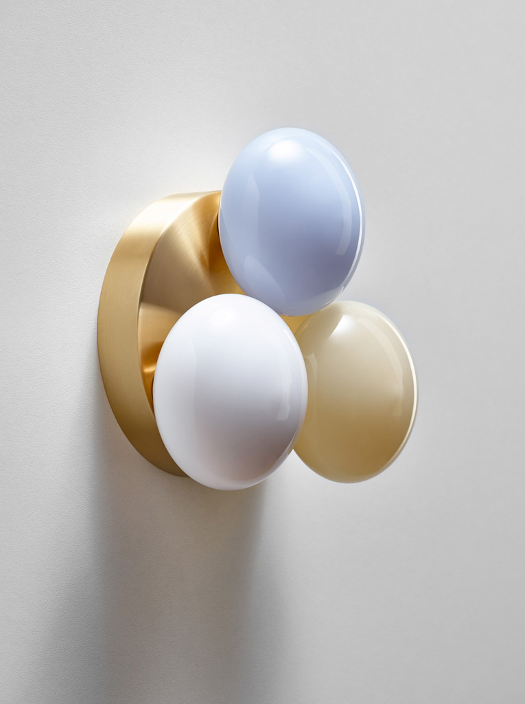 SkLO Dot 3x Wall Ceiling Lamp