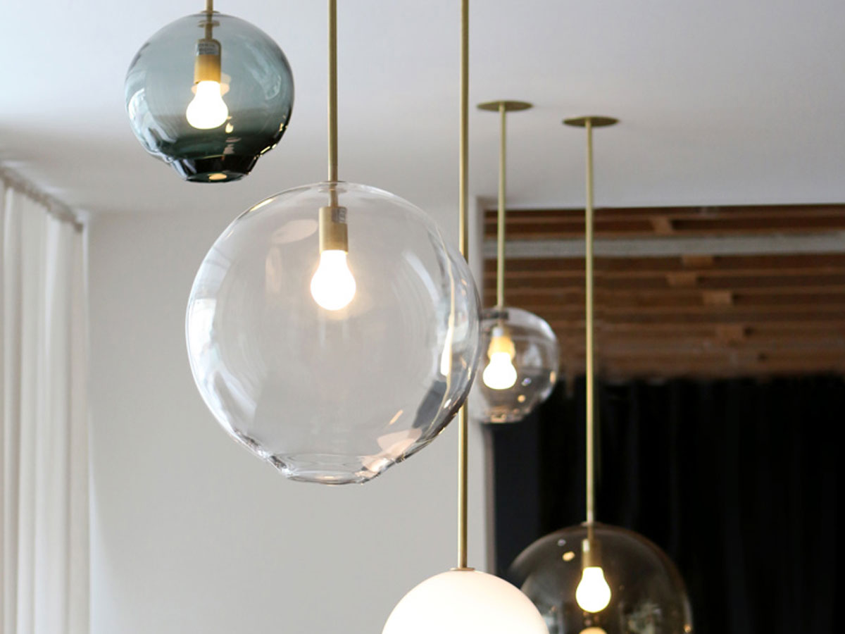 SkLO Float Suspension Lamp Html