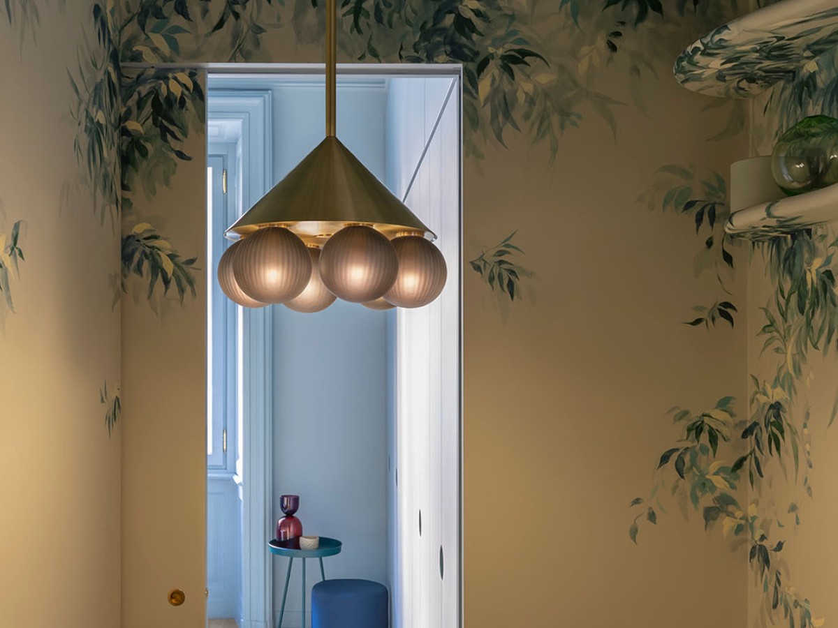 SkLO Peak 6 Chandelier