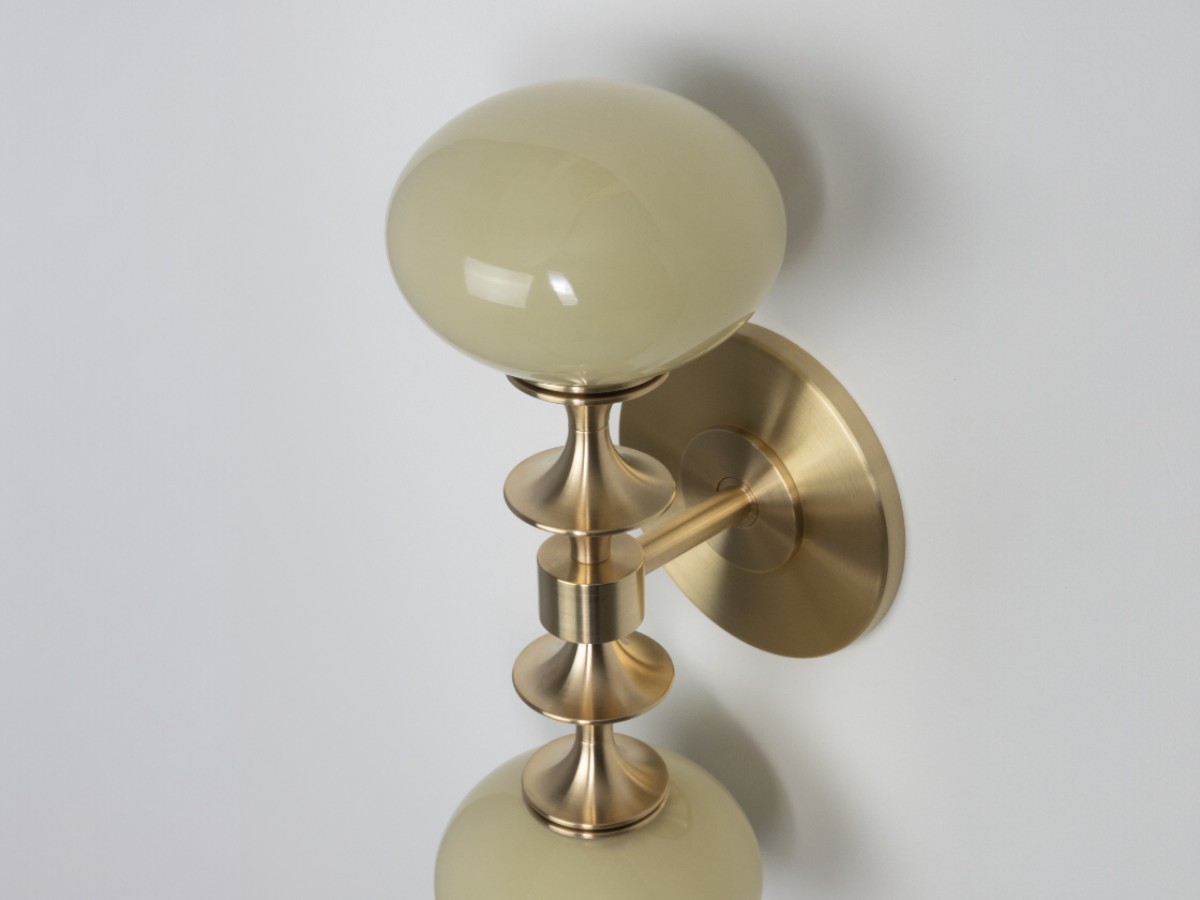 SkLO Perla Wall Lamp Profile 2
